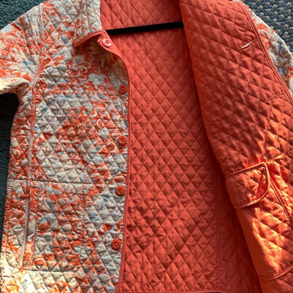 Quilted Reversible Jacket - Picture 11 of 11